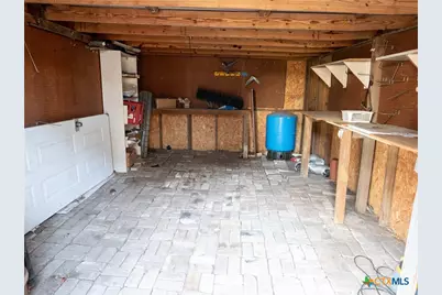 408 E Reuss Boulevard, Cuero, TX 77954 - Photo 41