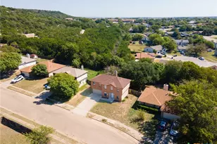 906 Tanner Rd, Copperas Cove, TX 76522 - Photo 3