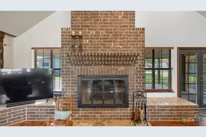 400 Persons Street, Stockdale, TX 78160 - Photo 17