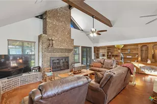 400 Persons St, Stockdale, TX 78160 - Photo 13