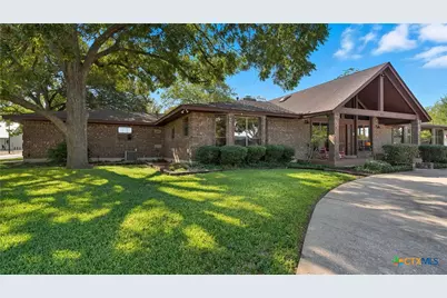 400 Persons Street, Stockdale, TX 78160 - Photo 3