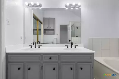 4810 Castlewood Drive, Killeen, TX 76542 - Photo 33