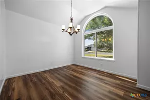 4810 Castlewood Dr, Killeen, TX 76542 - Photo 9