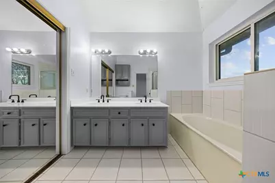 4810 Castlewood Drive, Killeen, TX 76542 - Photo 31