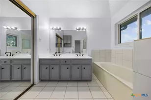 4810 Castlewood Dr, Killeen, TX 76542 - Photo 31