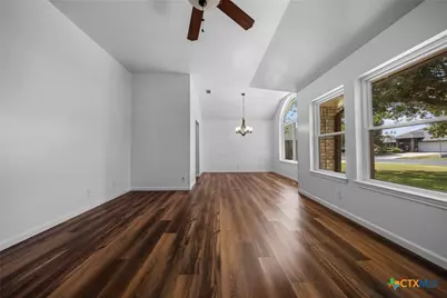 4810 Castlewood Drive, Killeen, TX 76542 - Photo 7