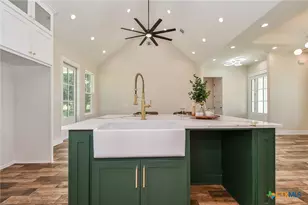 595 Buckskin Dr, Palacios, TX 77465 - Photo 17