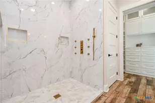 595 Buckskin Dr, Palacios, TX 77465 - Photo 23