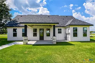 595 Buckskin Dr, Palacios, TX 77465 - Photo 41