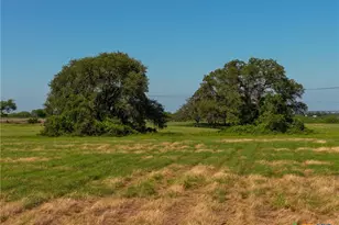 721 Branch Rd, Seguin, TX 78155 - Photo 15