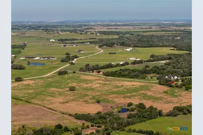 721 Branch Rd, Seguin, TX 78155 - Photo 23