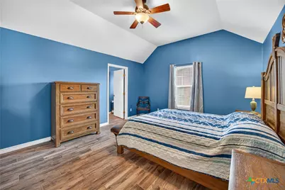 175 Creekwood Drive, Gonzales, TX 78629 - Photo 29