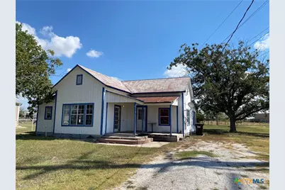 517 S Center, Marion, TX 78124 - Photo 1