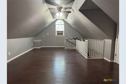 111 N Alexander Street, Belton, TX 76513 - Photo 15