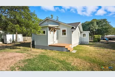 611 Qualls Street, Gonzales, TX 78629 - Photo 41