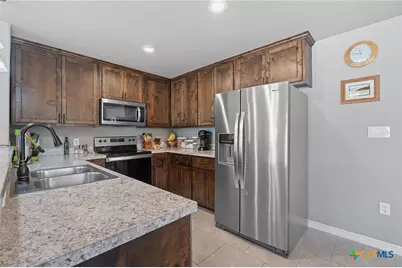 760 Henderson Drive, Spring Branch, TX 78070 - Photo 5