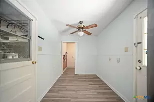 716 Brookhollow Dr, Port Lavaca, TX 77979 - Photo 11