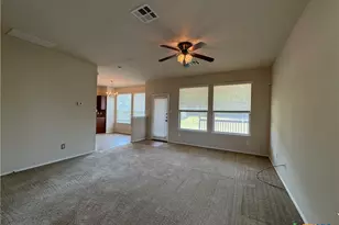 4900 Bayer Hollow Dr, Killeen, TX 76549 - Photo 3