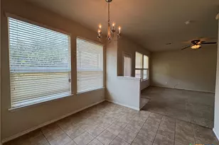 4900 Bayer Hollow Dr, Killeen, TX 76549 - Photo 5