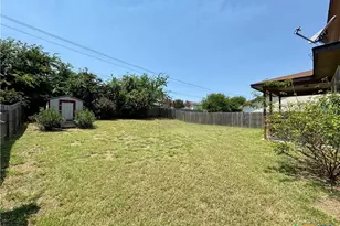 4900 Bayer Hollow Dr, Killeen, TX 76549 - Photo 27