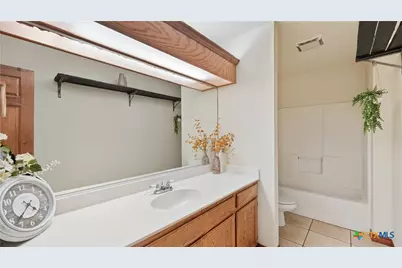 105 Tomahawk Trail, Seguin, TX 78155 - Photo 11