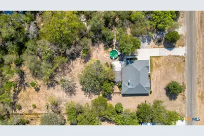 105 Tomahawk Trail, Seguin, TX 78155 - Photo 5