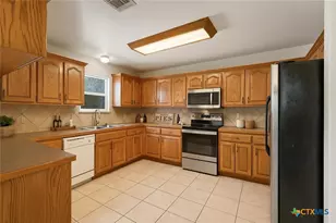 105 Tomahawk Trail, Seguin, TX 78155 - Photo 1