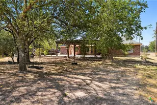 105 Tomahawk Trail, Seguin, TX 78155 - Photo 15