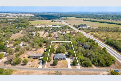 105 Tomahawk Trail, Seguin, TX 78155 - Photo 17