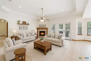 105 Tomahawk Trail, Seguin, TX 78155 - Photo 5