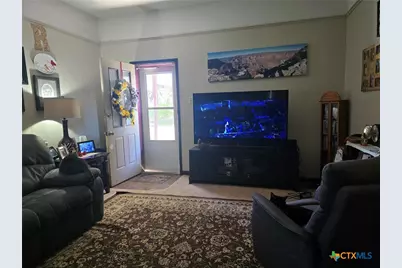 1002 W Leon Street, Gatesville, TX 76528 - Photo 7