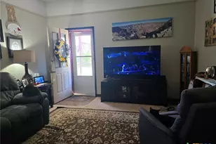 1002 W Leon St, Gatesville, TX 76528 - Photo 7