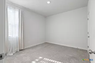 1027 Haystack, New Braunfels, TX 78130 - Photo 11