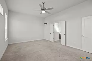 1027 Haystack, New Braunfels, TX 78130 - Photo 5