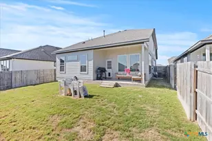 1027 Haystack, New Braunfels, TX 78130 - Photo 23