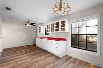 18 Del Norte Street, Lampasas, TX 76550 - Photo 9