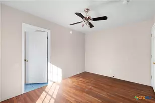 18 Del Norte St, Lampasas, TX 76550 - Photo 15