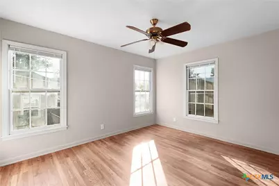 18 Del Norte Street, Lampasas, TX 76550 - Photo 11