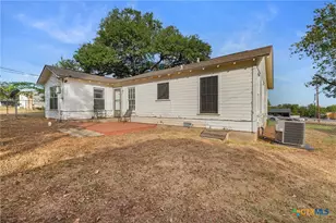 18 Del Norte St, Lampasas, TX 76550 - Photo 21