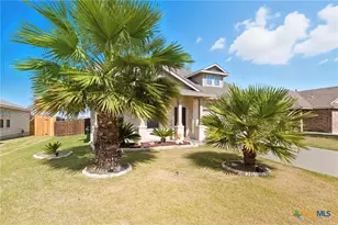 2615 Diamondback Trail, New Braunfels, TX 78130 - Photo 3