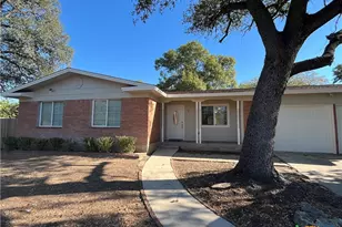 1502 Stokes St, San Marcos, TX 78666 - Photo 1