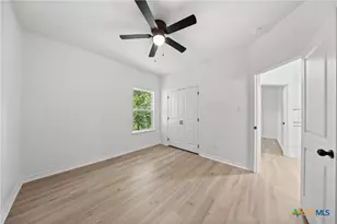 506 2nd St, Moody, TX 76557 - Photo 23