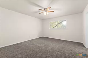 513 E 27th Ave, Belton, TX 76513 - Photo 15