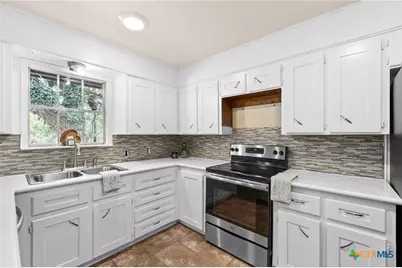 513 E 27th Avenue, Belton, TX 76513 - Photo 13