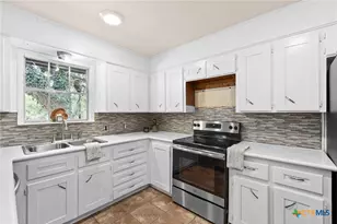 513 E 27th Ave, Belton, TX 76513 - Photo 13