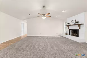 513 E 27th Ave, Belton, TX 76513 - Photo 7