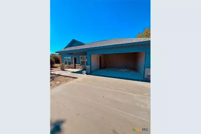 616 Avenue G, Moody, TX 76557 - Photo 1