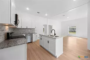 507 2nd St, Moody, TX 76557 - Photo 13