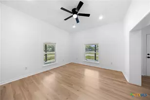 507 2nd St, Moody, TX 76557 - Photo 23