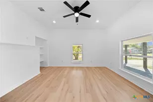 507 2nd St, Moody, TX 76557 - Photo 19